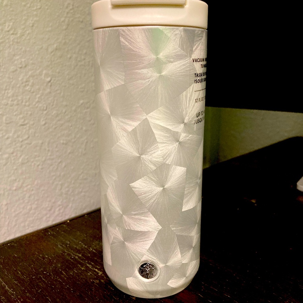 NWT Starbucks Tumbler🤍🤍🤍